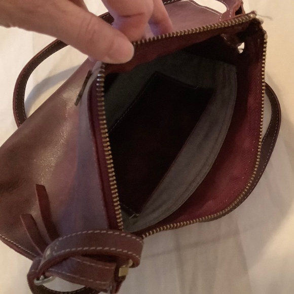 Maroon Red Roots Edie  Crossbody Bag - Picture 3 of 3